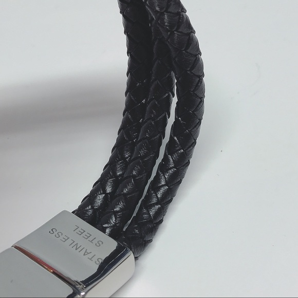 Men’s Stainless Steel Leather Bracelet - Picture 8 of 8